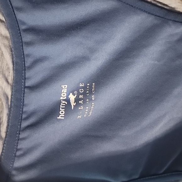 Razor Back Tank - Picture 2 of 9